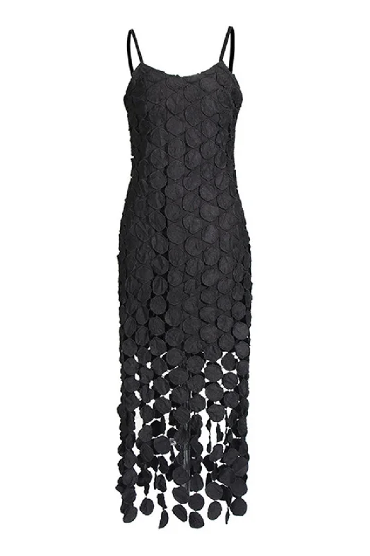 Flowy Scoop Neck Laser Cut Circle Fringe Sleeveless Cocktail Midi Dress Fashionable Skater Midi Dress