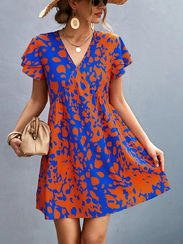 Ruffled Printed V-Neck Short Sleeve Mini Dress in Orange-Red Fashionable Pleated Mini Dress