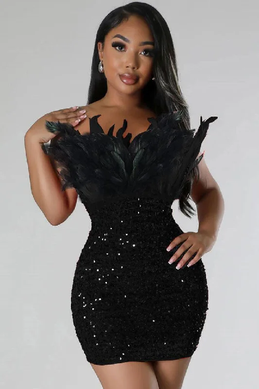 Sexy Feather Trim Strapless Bodycon Velvet Sequin Party Mini Dress - Black Cozy Satin Mini Dress