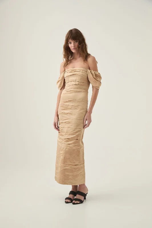 Zara Gathered Maxi Dress Elegant Maxi Dress with Belt