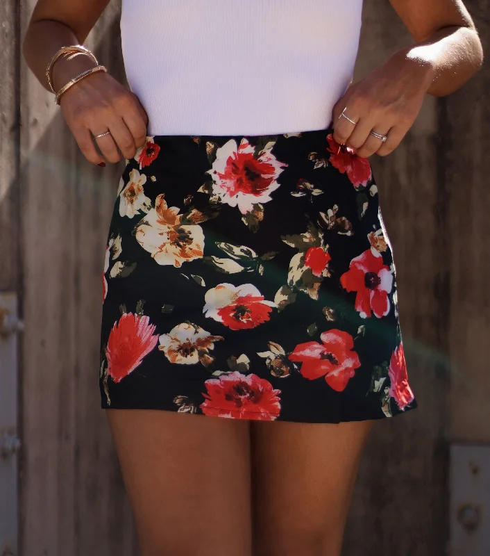 Floral Elegance Mini Skirt breathable skirt fabric